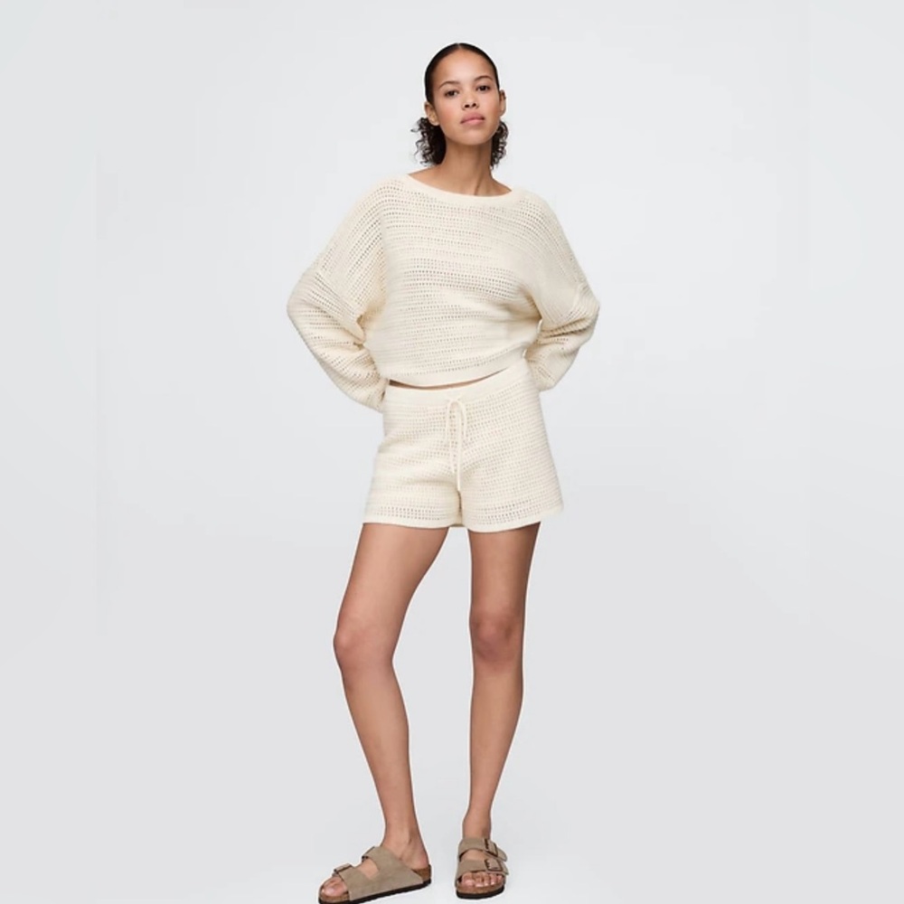 Gap Crochet Easy Shorts NWT